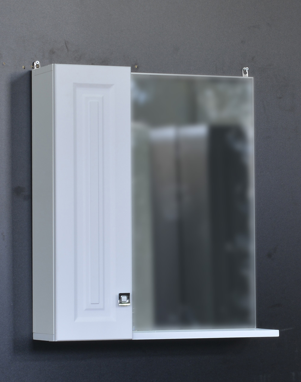 Зеркало-шкаф SANTREK HOME "Клео -60" белый Софт 600х670х170 мм 63452
